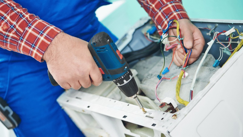Söğütlü Finlux Finlux çamaşır makinesi kart tamiri – Su almama arızası orijinal parça ile giderildi. - Teknik servis örneği